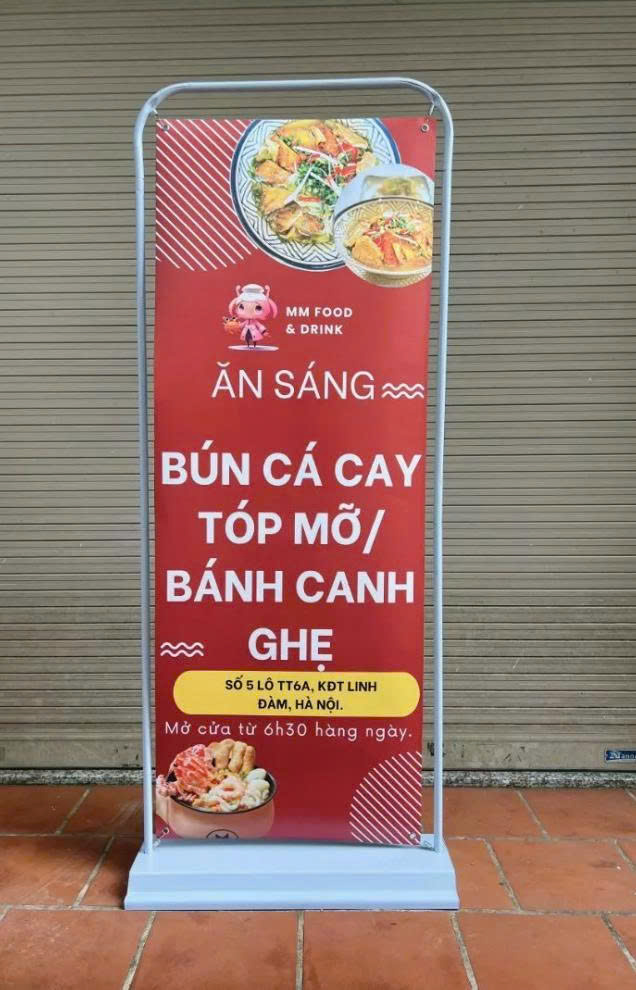 khung treo quảng cáo