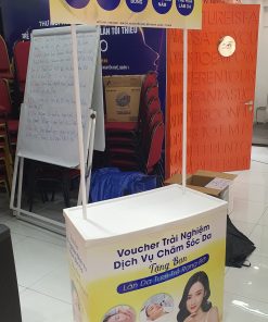 quầy bán hàng nhựa